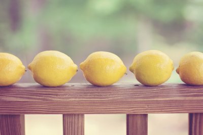 Zitronenlimo selber machen - Ganz einfach nach Omas Rezept